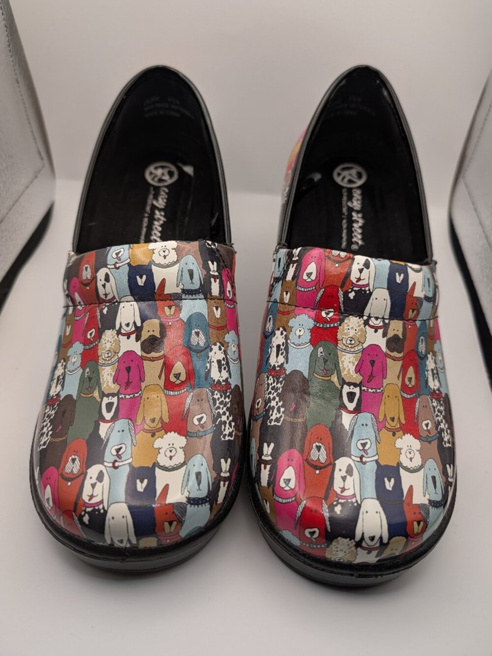 Easy‎ Street Dog Print Clogs Womens Multi Color Slip On Shoes Comfort 8.5